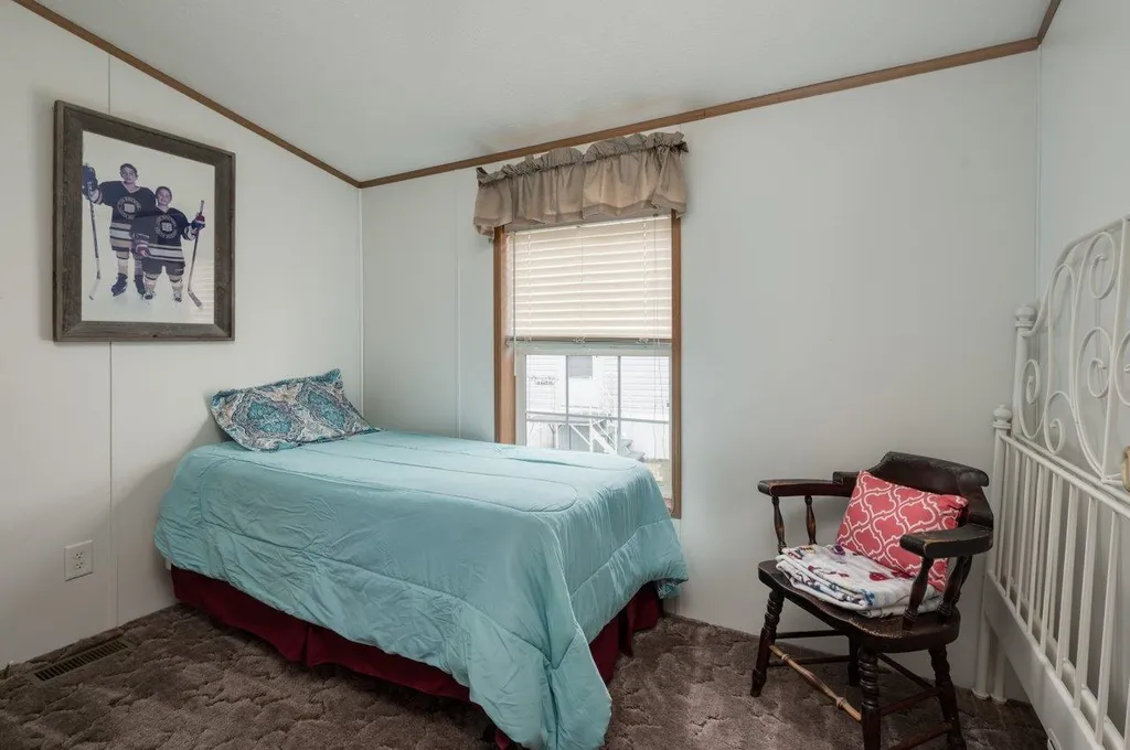 12 Blackberry Place Kittery ME 03904