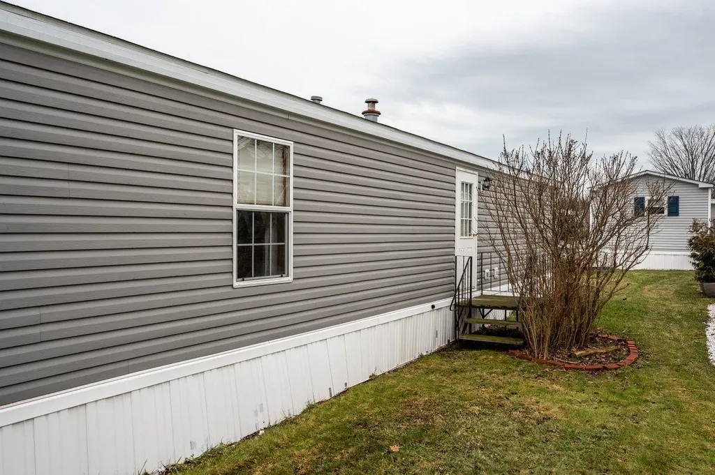 12 Blackberry Place Kittery ME 03904