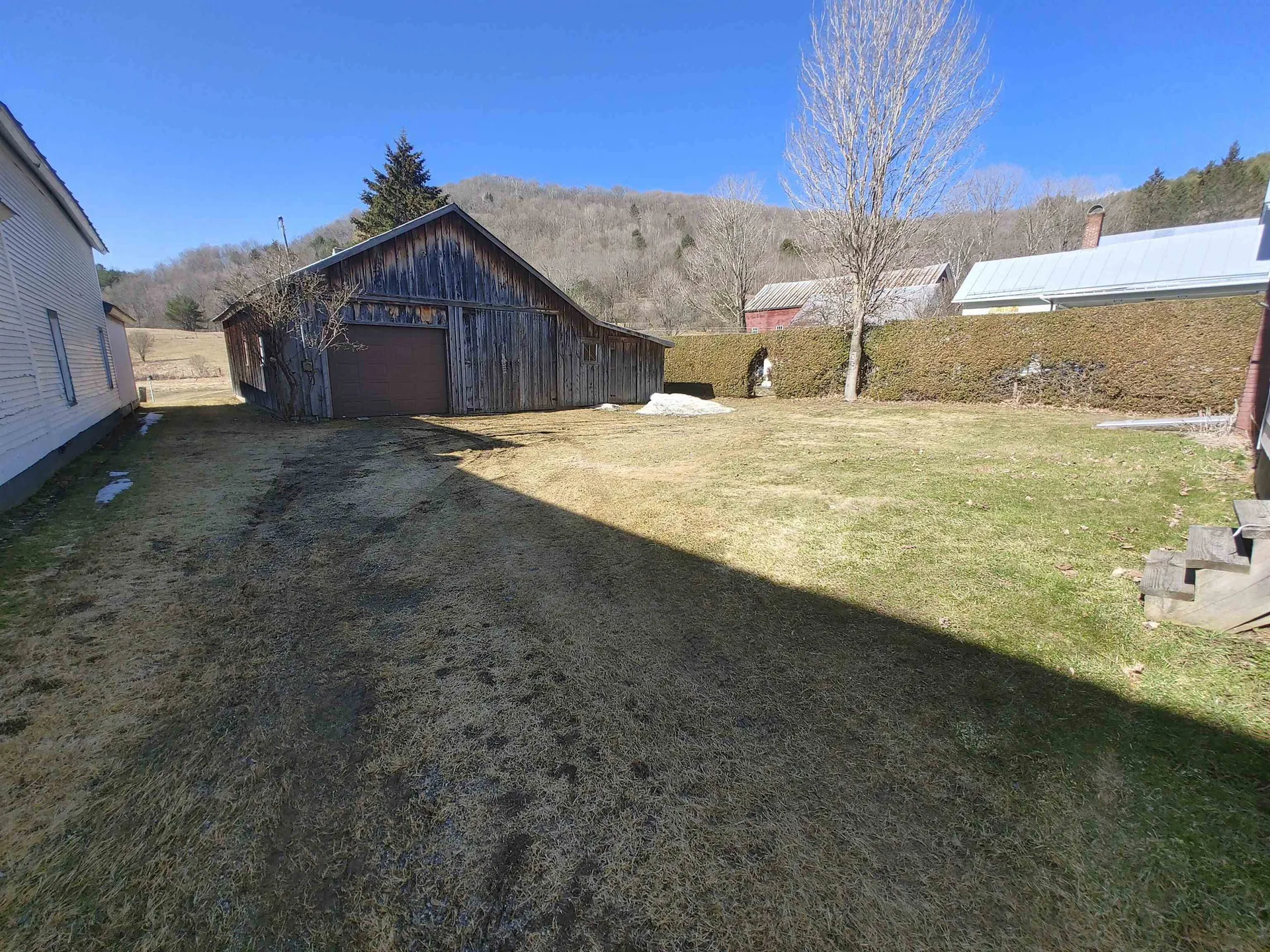 13 Maple Avenue Chelsea VT 05038