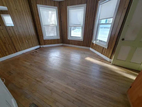 13 Maple Avenue Chelsea VT 05038