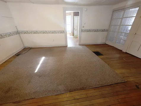 13 Maple Avenue Chelsea VT 05038