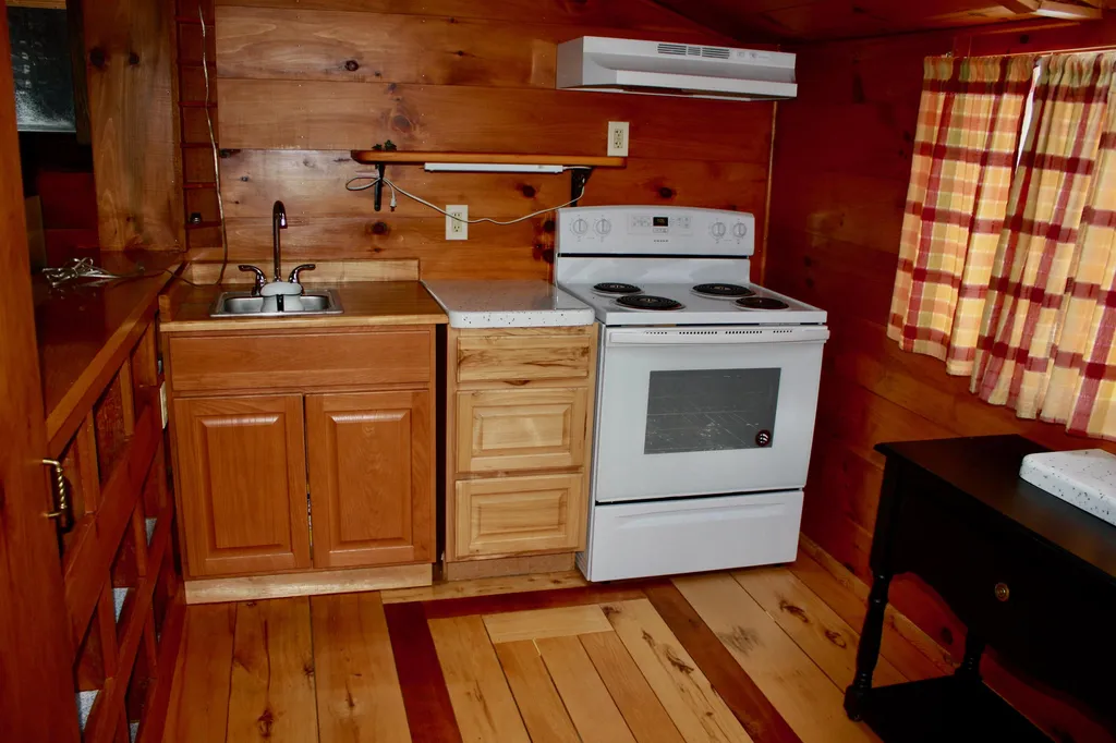 2549 South Lincoln Road Lincoln VT 05443