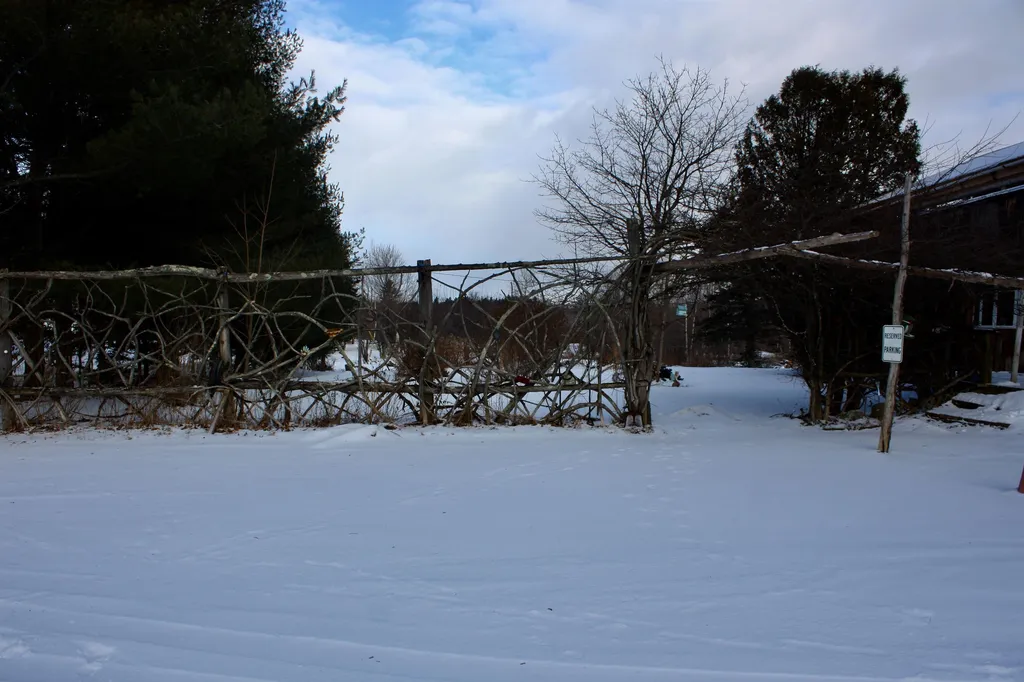 2549 South Lincoln Road Lincoln VT 05443