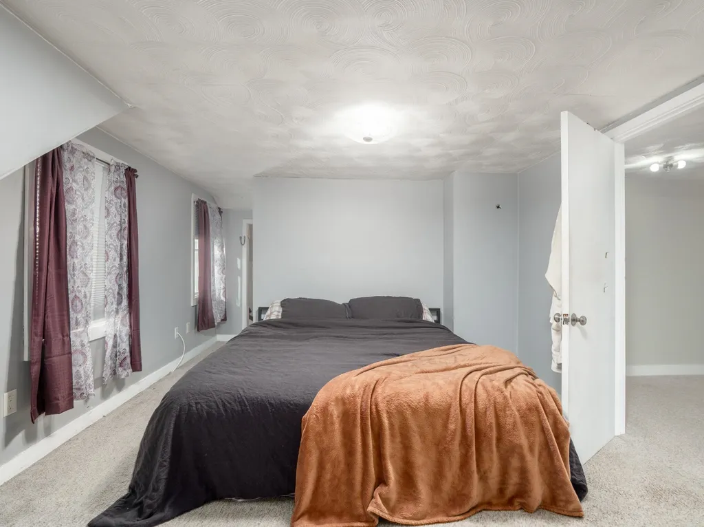 47 Merrimack Road Amherst NH 03031