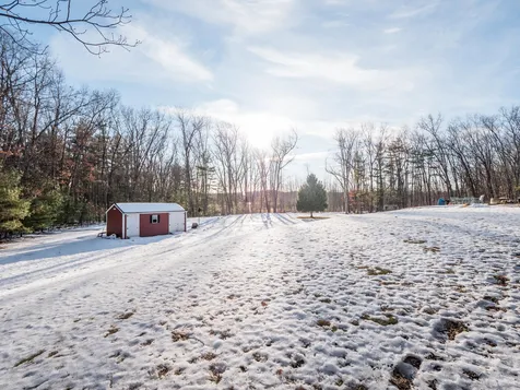 47 Merrimack Road Amherst NH 03031