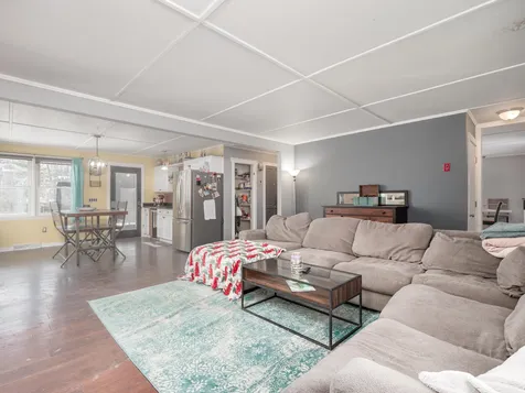 47 Merrimack Road Amherst NH 03031