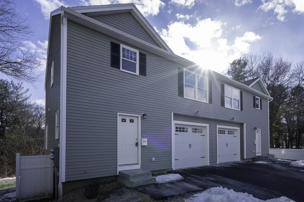 54 Ingalls Street Nashua NH 03060