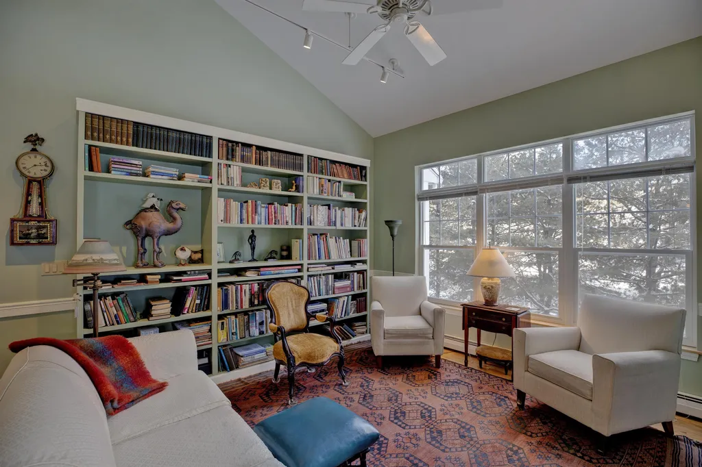 10 Linden Drive Lebanon NH 03784