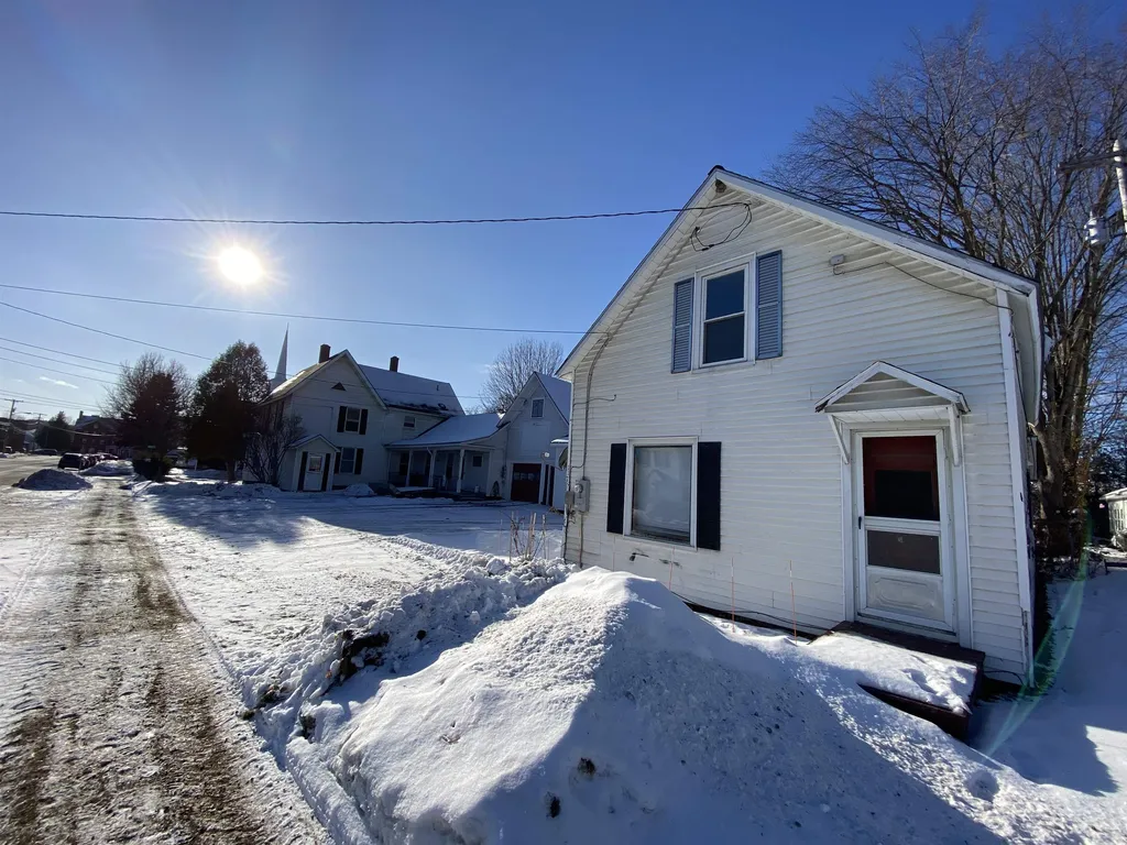 117 Church Street Lyndon VT 05851