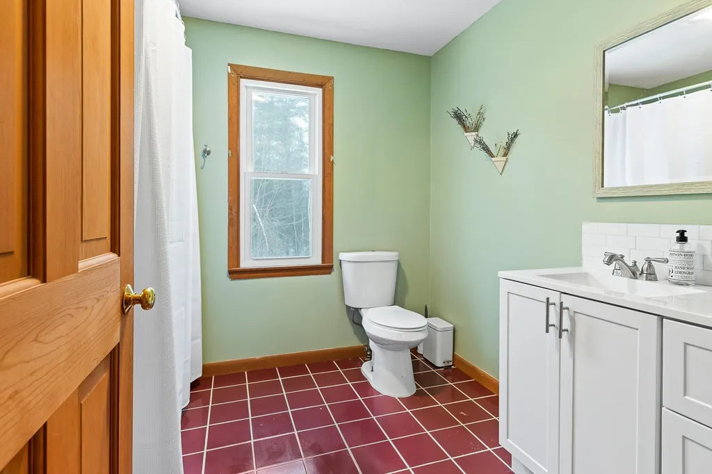 45 Old County Road South Newbury NH 03255