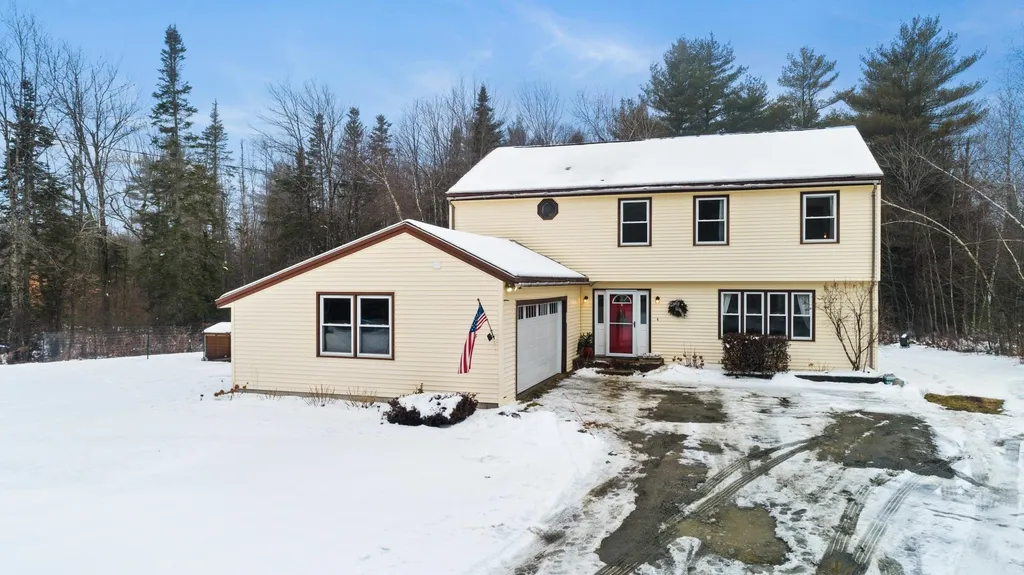 45 Old County Road South Newbury NH 03255