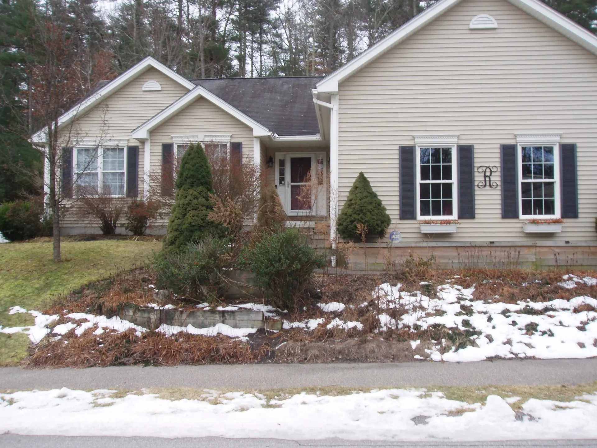 15 Ellie Drive Merrimack NH 03054-3573
