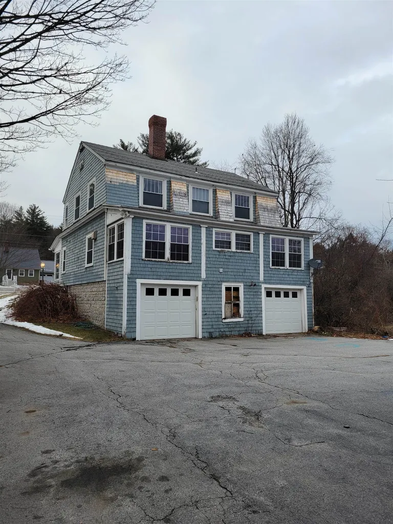 407 Buck Street Pembroke NH 03275