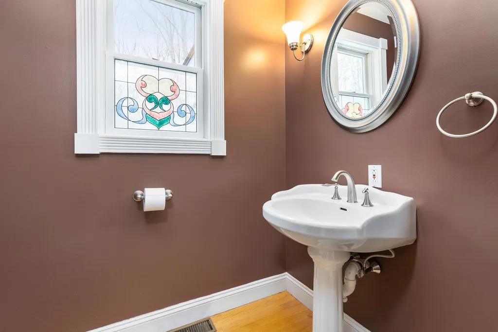 228 Long Hill Road Dover NH 03820