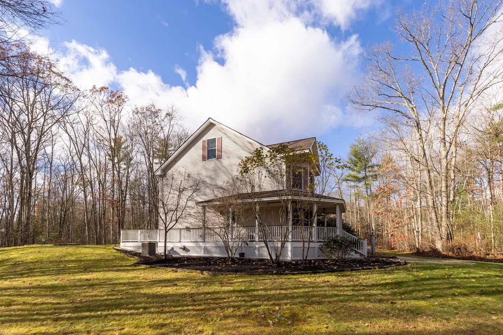 228 Long Hill Road Dover NH 03820