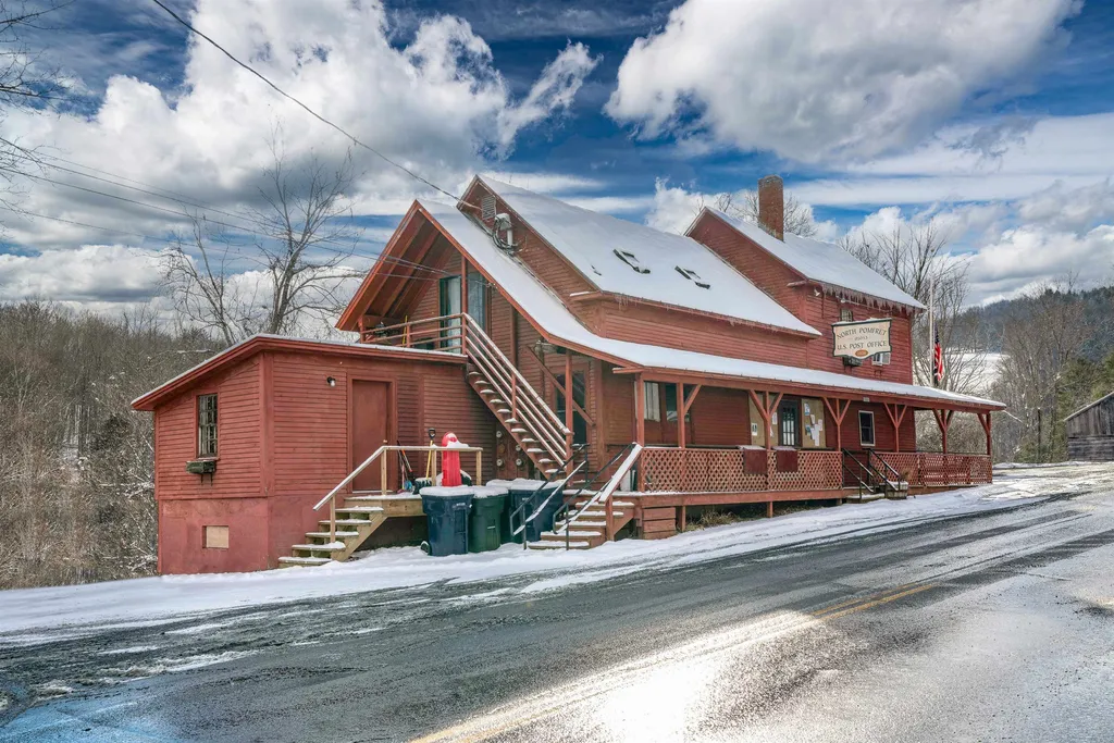 7868 Pomfret Road Pomfret VT 05053