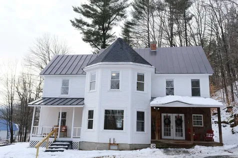 6 Gleascott Avenue Ludlow VT 05149