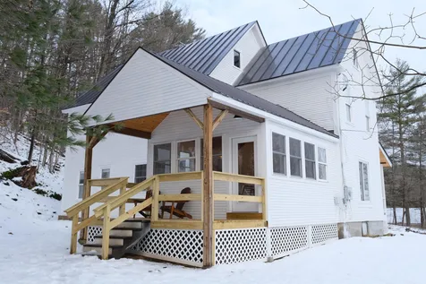 6 Gleascott Avenue Ludlow VT 05149