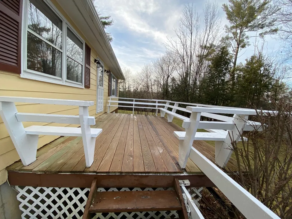 64 Daisy Hill Road Lebanon NH 03766