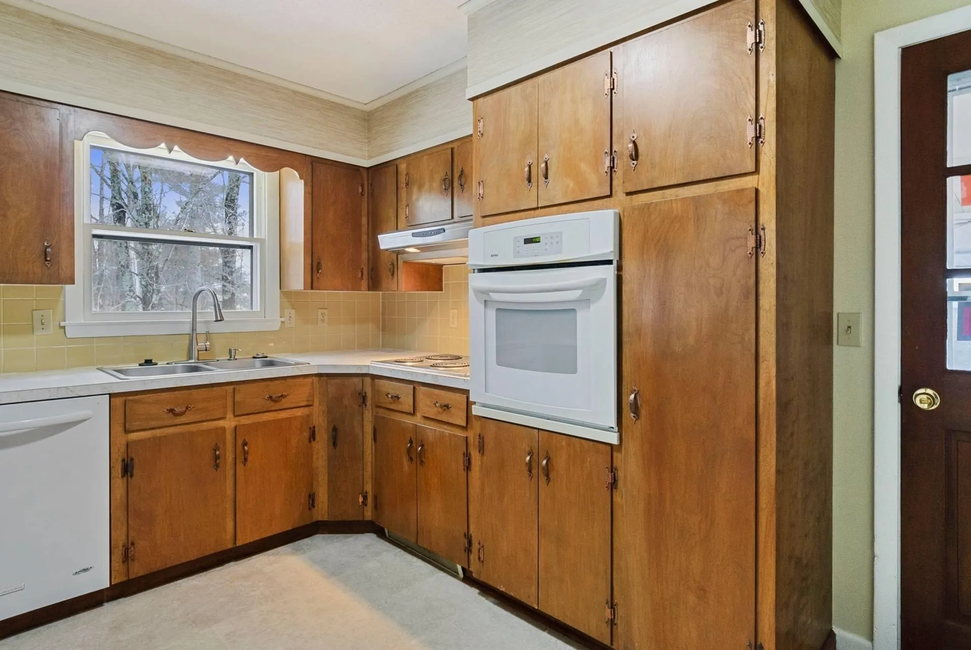 64 Daisy Hill Road Lebanon NH 03766