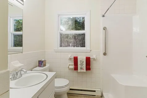 64 Daisy Hill Road Lebanon NH 03766