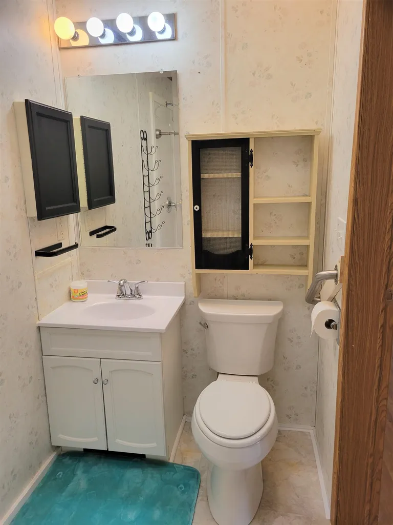 45 Brandon Place Claremont NH 03743