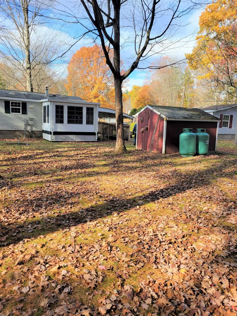 45 Brandon Place Claremont NH 03743