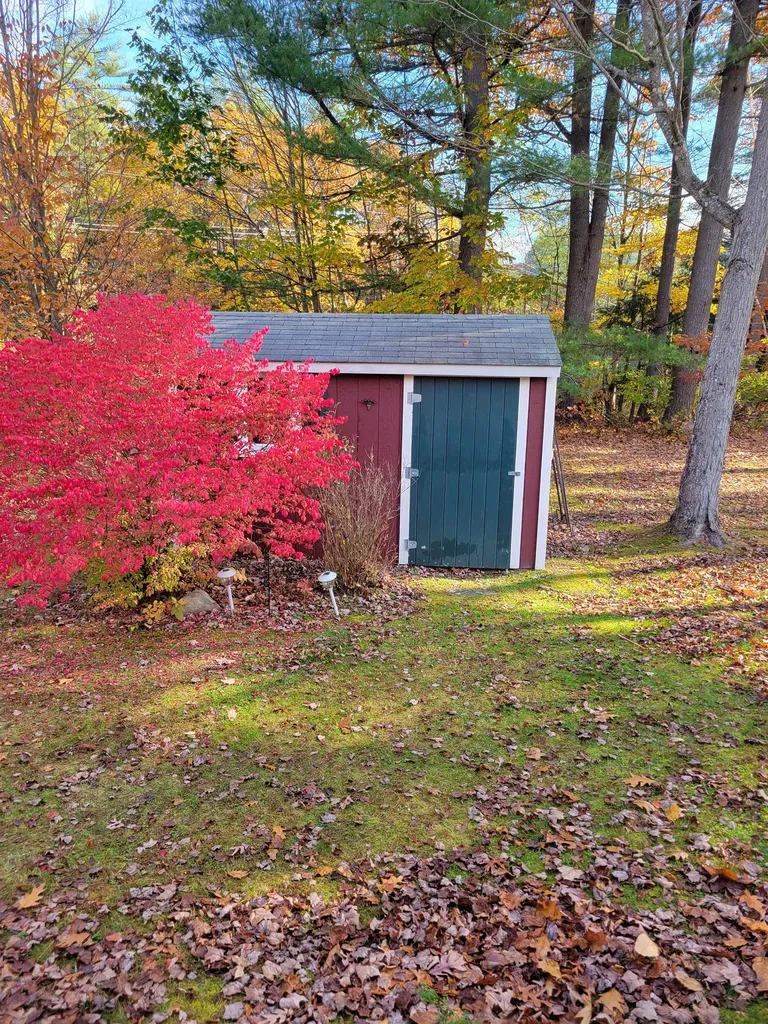 45 Brandon Place Claremont NH 03743