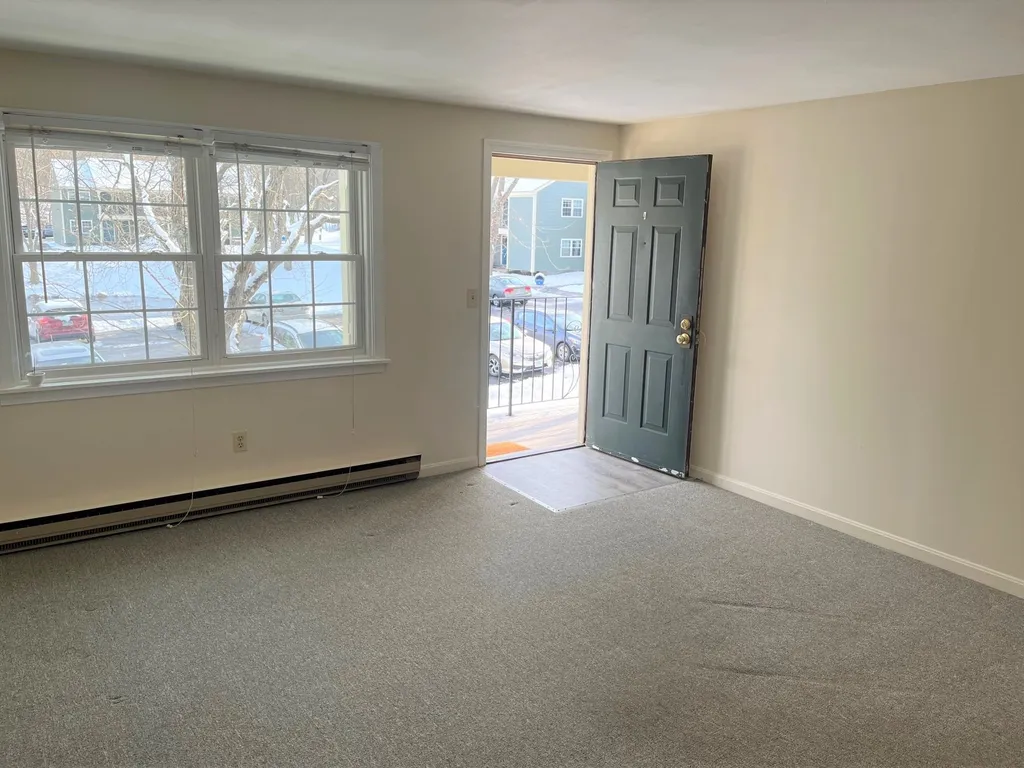 93 Henry Law Avenue Dover NH 03820
