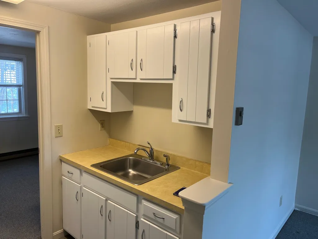93 Henry Law Avenue Dover NH 03820