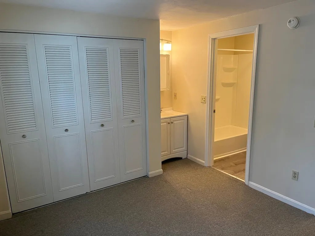 93 Henry Law Avenue Dover NH 03820