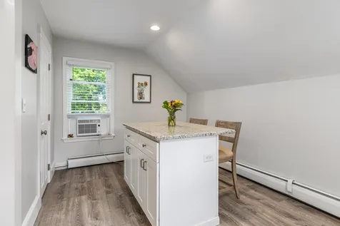 85 Cabot Street Portsmouth NH 03801