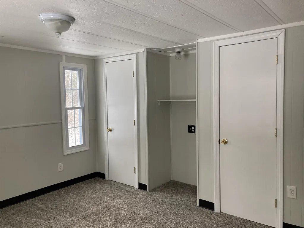 5 Martin Road Deering NH 03244