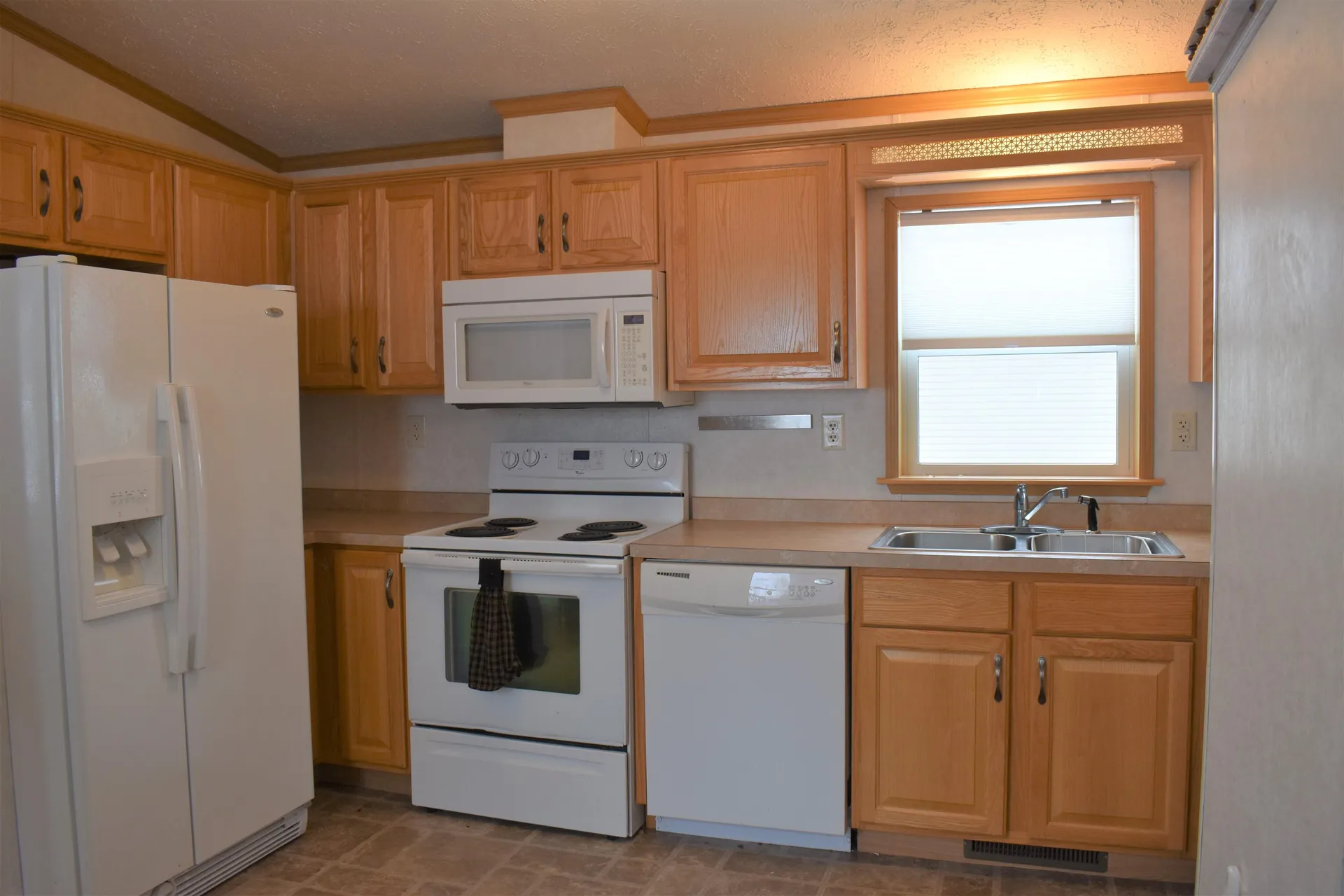 13 Cross Wind Lane Rochester NH 03867