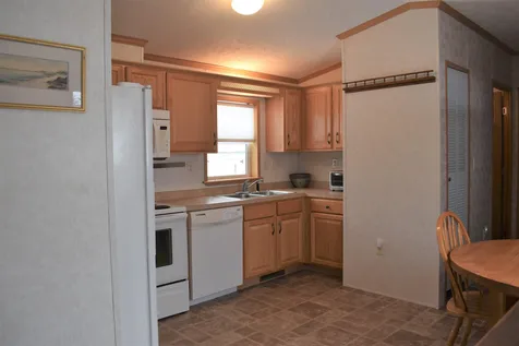 13 Cross Wind Lane Rochester NH 03867