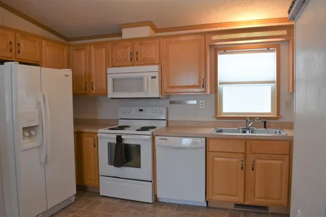13 Cross Wind Lane Rochester NH 03867