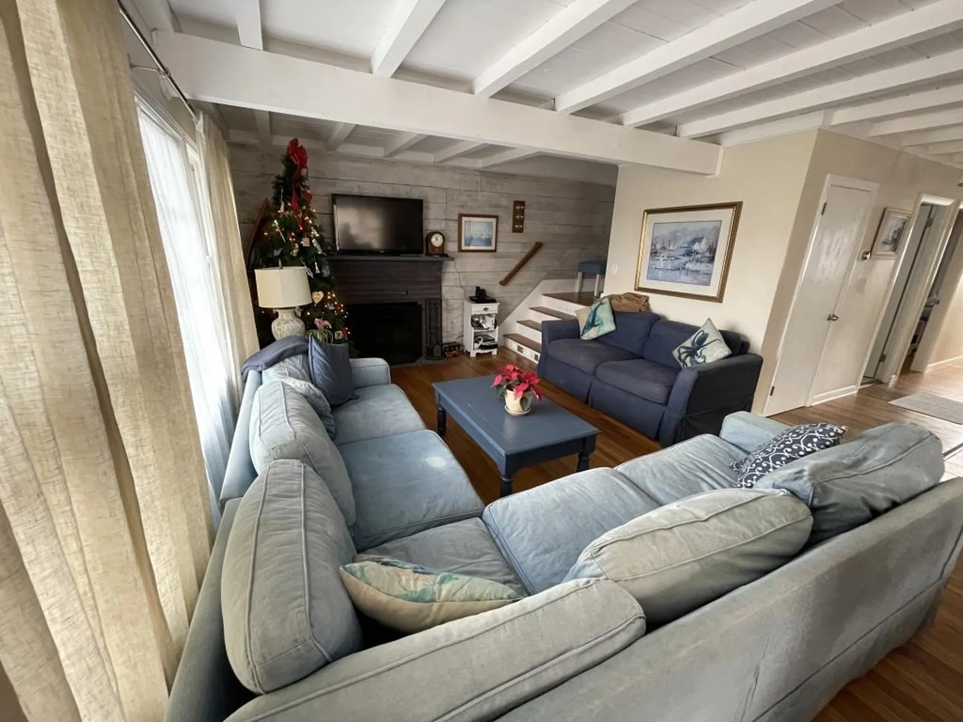 25 Harris Avenue Hampton NH 03842