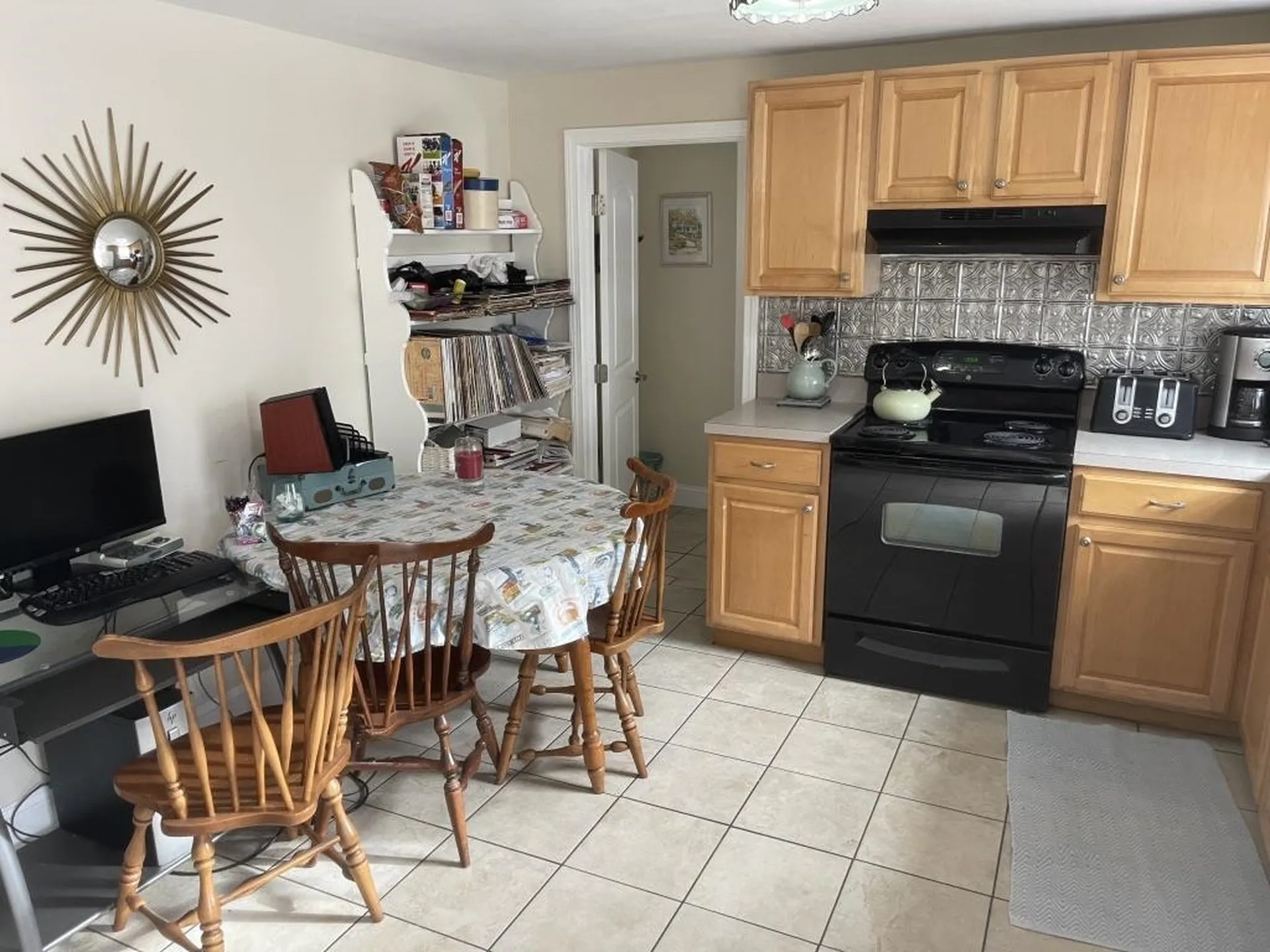 25 Harris Avenue Hampton NH 03842