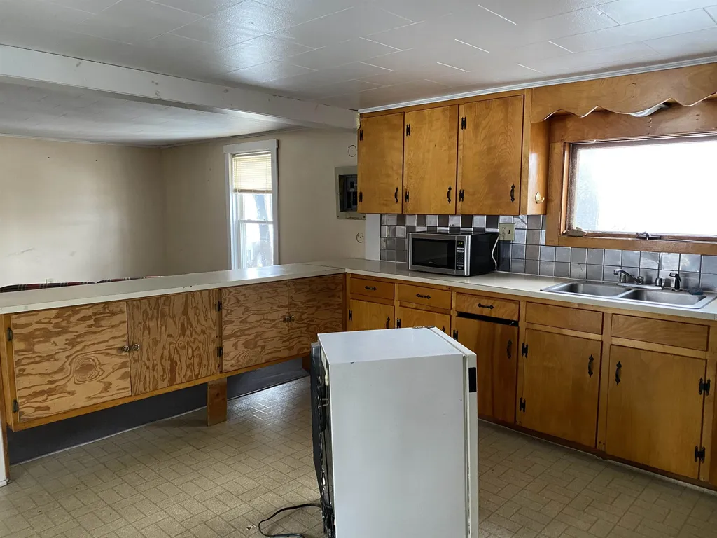 122 Mulberry Street Claremont NH 03743