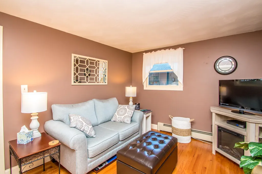 27 Eastland Street Fryeburg ME 04037