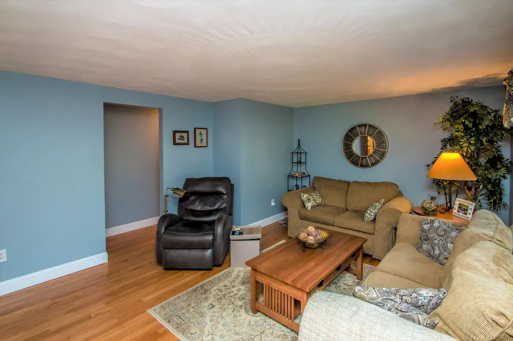 27 Eastland Street Fryeburg ME 04037