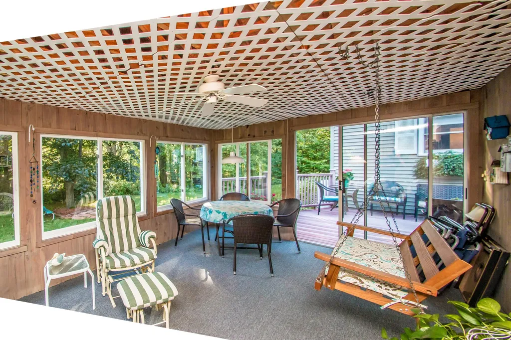 27 Eastland Street Fryeburg ME 04037