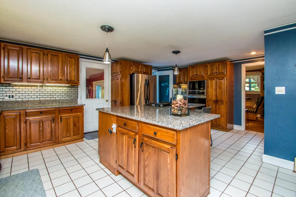 27 Eastland Street Fryeburg ME 04037