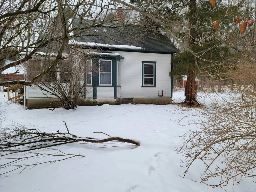 1912 W Shore Road Salisbury VT 05769
