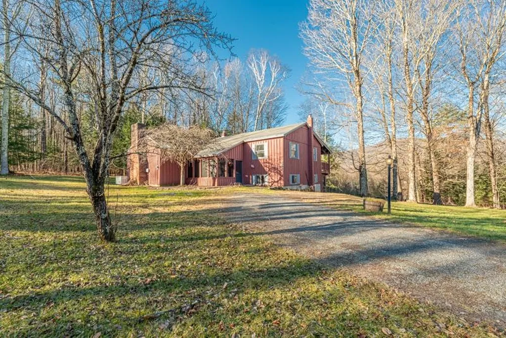 1435 Maple Hill Road Arlington VT 05250