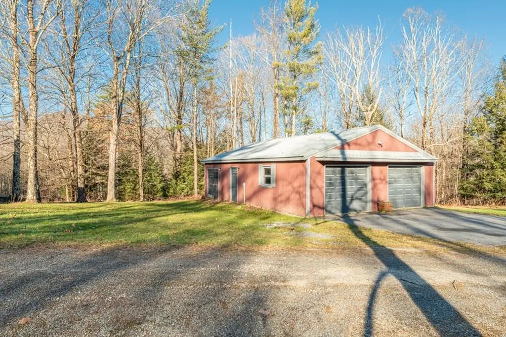 1435 Maple Hill Road Arlington VT 05250