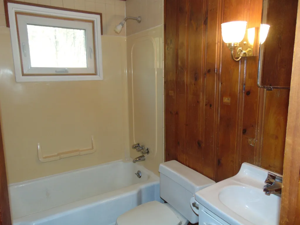 18 Highland Avenue Keene NH 03431