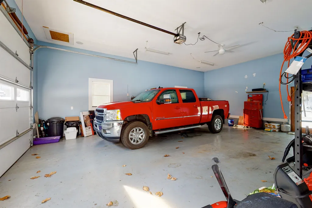 11 Russet Drive Pittsfield NH 03263