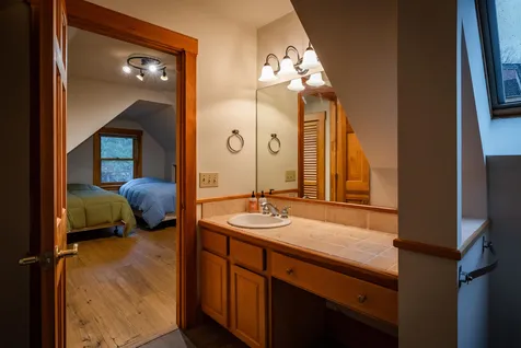 179 Moonlight Ridge Road Colchester VT 05446