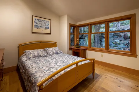 179 Moonlight Ridge Road Colchester VT 05446